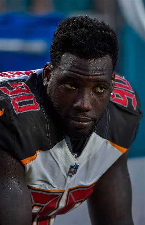 Paul is expected to be ready for the start of training camp. Jason Pierre-Paul Won't Have Surgery, Expects To Play In 2019