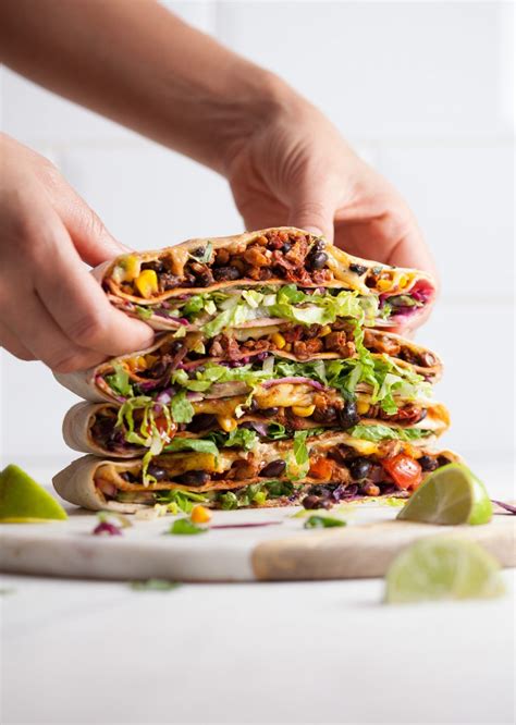 Chipotle offers sofritas—tofu braised with peppers and spices—which you can order in a bowl, burrito, or taco or on a salad. Vegan Crunchwrap Supreme | Crunch wrap supreme, Recipes ...