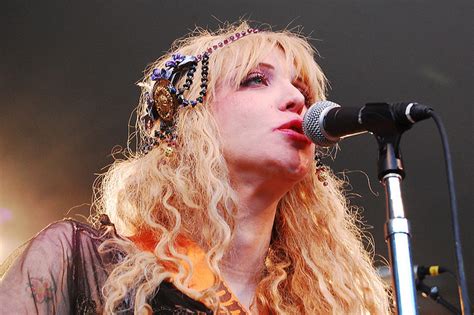 Courtney Love Murder Conspiracy Case Goes To Trial