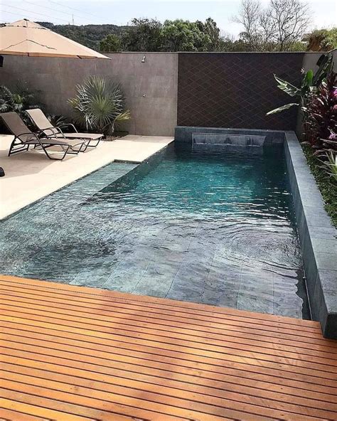 33 Lovely Swimming Pool Garden Ideas To Get Natural Accent Pimphomee