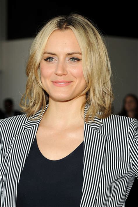 How tall is maria taylor? Taylor Schilling | height and weights