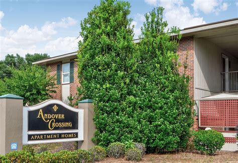 Moss pointe apartments is located at 9400 abercorn st, savannah, ga 31406 in the paradise park neighborhood. 10612 Middleground Rd, 707, Savannah, GA 31419