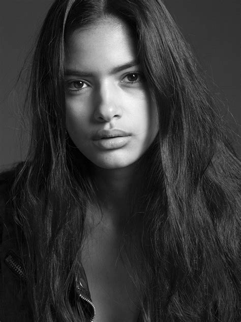Rania Benchegra Moroccan Model Fashion Photography Poses Portrait Beauty Girl