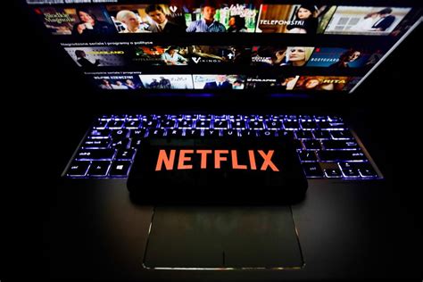 Stocks that defined the week. Netflix's Stock Nears A Breaking Point Following Weak Results