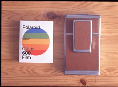 Polaroid Sx 70 Camera Review The Only Foldable Instant Film Slr