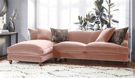 How To Buy A Sofa Based On The Best Upholstery Fabrics