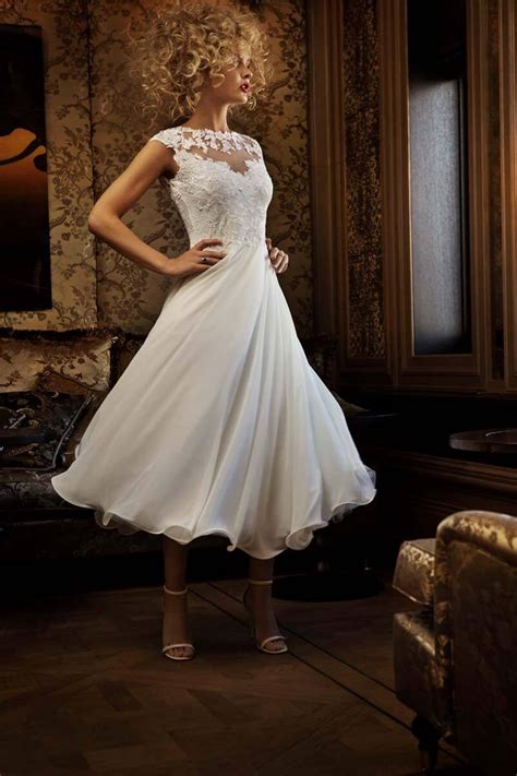 Sie können zwischen langen oder kurzen brautkleidern, strandhochzeitskleidern, brautkleidern in übergrößen, erschwinglichen. Olvis Brautkleider - hochzeitsrausch Brautmoden - Premium ...