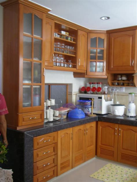 Kabinet dapur kayu pallet, ataupun alumunium rak gantung anda dapat membuat kerajinan dari pallet ini admin akan memperlihatkan banyak gambar desain dengan keinginan anda buat desain interior kursus etabs. SIELLZA furniture: Kabinet Kayu Nyatoh