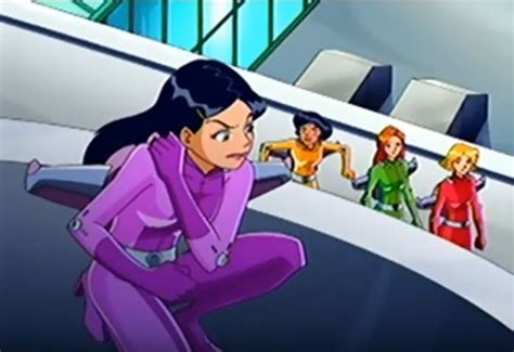 Painting Lines And Critiques Totally Spies Theory Mandy Was Set Up To