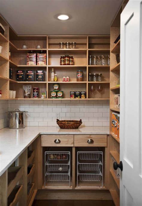 Clever Farmhouse Style Kitchen Pantry Ideas For Organization