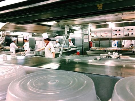 Kitchen Not So Confidential 11 Things We Learnt On A Royal Caribbean