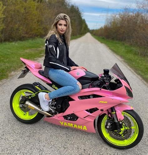 Girl Riding Motorcycle Female Motorcycle Riders Custom Motorcycle