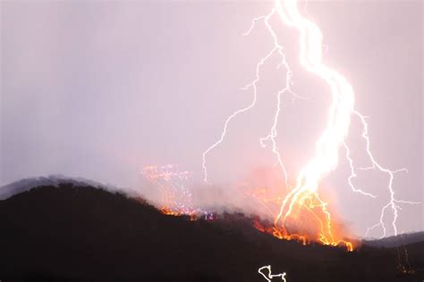 Reader Photos Thunder Lightning And Fires The Border Mail Wodonga