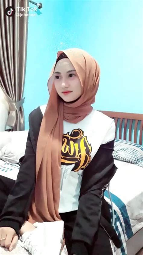 Cewek Berhijab Hijab Model