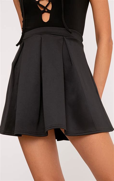 Rosabela Black Box Pleat Skater Mini Skirt Skirts Prettylittlething Aus