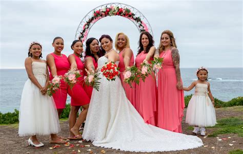 From hotels and resorts with a beach access or scenery to numerous restaurants like the il. Beach Weddings in San Diego. Call (619) 479-4000