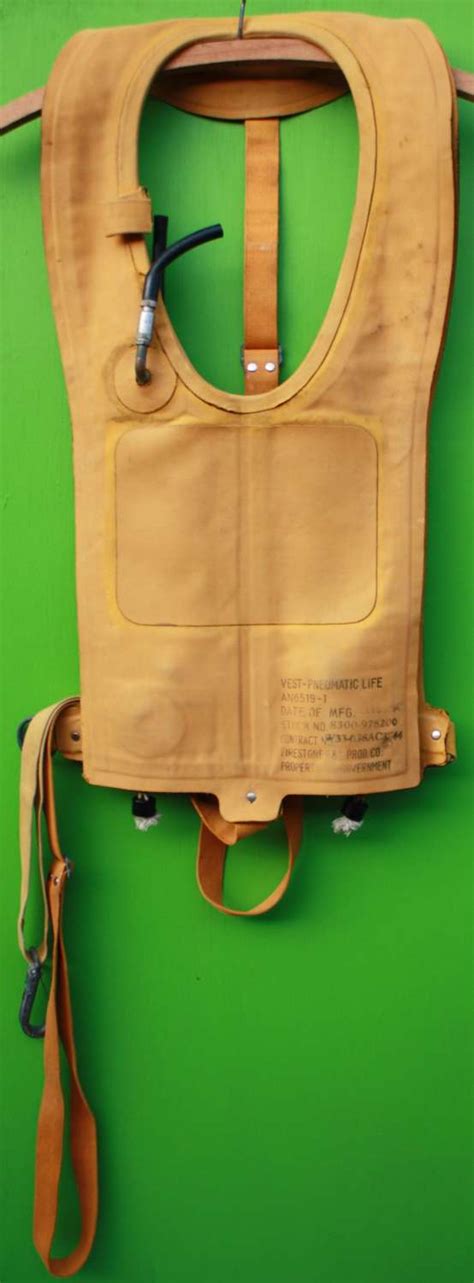 Wwii Us Army Air Force B4 Life Preserver Maewest