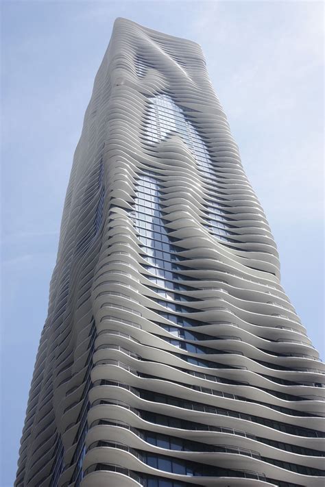 Building Aqua Tower By Jeanne Gang Chicago Illinois Rarchitecture