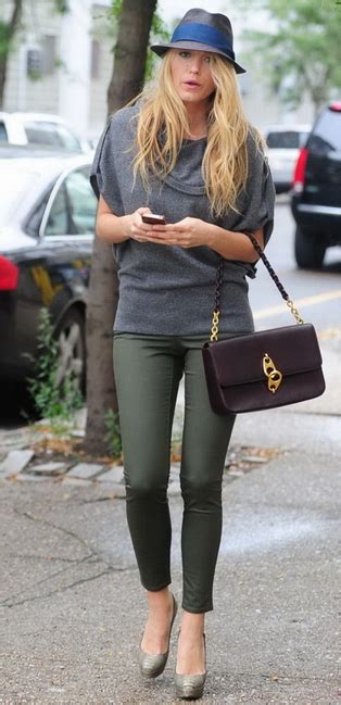 blake lively old navy s rockstar jeans in heliotrope celebrity bags celebrity style guide