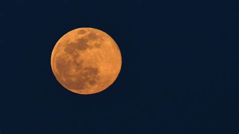 ‘pink Full Moon 1st Supermoon Of 2021 To Light Up Sky Monday Night