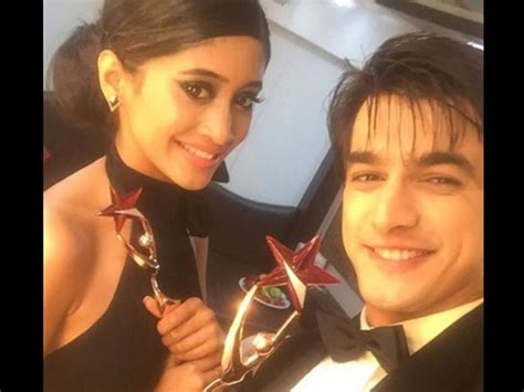 Star Parivaar Awards 2017 Mohsin Khan And Shivangi Joshi Thank Kaira