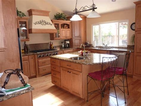 Kitchen design with small island. Kitchen Designs With Islands: Modern Kitchen Setting ...
