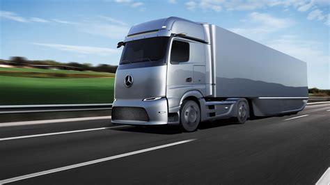 Daimler Truck Setzt Auf Batterie Und Brennstoffzelle