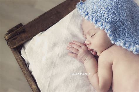 sesion de fotos a bebé recién nacido paula peralta fotografía