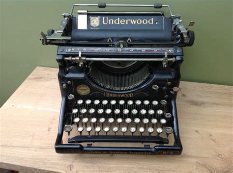 I just love these old underwoods. Underwood nr5 - antieke typemachine - Catawiki