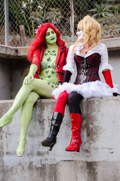 Poison Ivy And Harley Quinn Cosplay Young Tits Hot