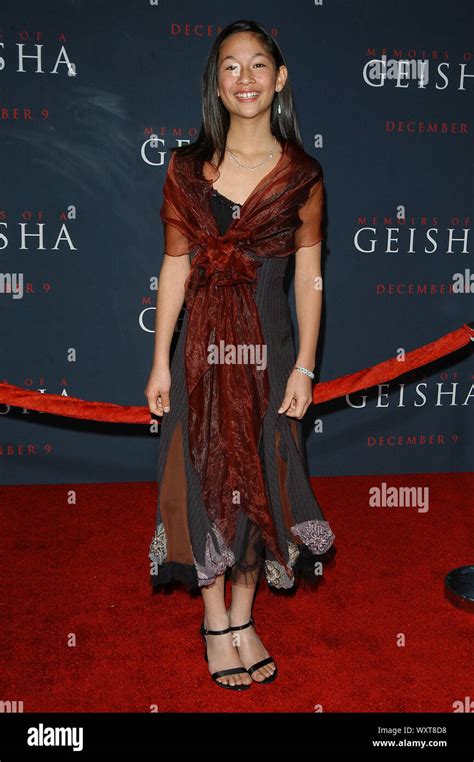 Zoe Weizenbaum At The Los Angeles Premiere Of Memoirs Of A Geisha Held At The Kodak Theater In
