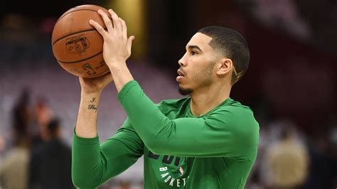 Jayson tatum is getting ready for the nba return next month in orlando and he's trying to go as fresh as possible to the bubble location. Jason Tatum is unscathed despite headbutt | Yardbarker.com