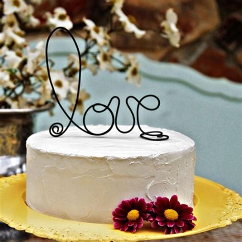 61 Really Unique Wedding Cake Toppers Weddingomania