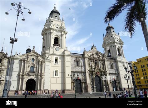 Basílica Catedral De Lima Basílica Catedral Metropolitana De Lima Y