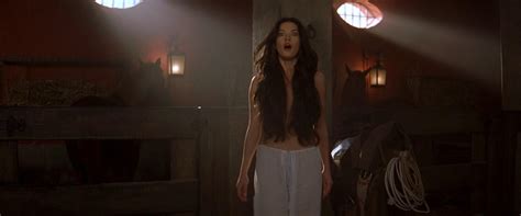 Nude Video Celebs Catherine Zeta Jones Nude The Mask Of Zorro 1998