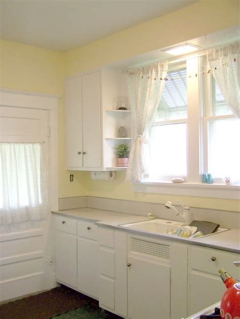 Buy kitchen wall cabinets at low prices. Yellow Kitchen Decor to Brighten Your Cooking Space - DIY Home Art