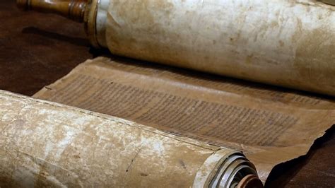 Museum Of The Bible Five Of Its Dead Sea Scrolls Are Fake