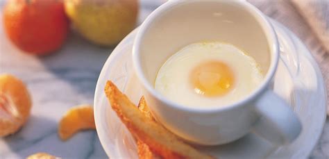 Maybe because you live in a dorm room, or maybe you want to poach an egg in your office's kitchen and add it the leftovers you brought for lunch. Basic Microwaved Eggs | Eggs.ca