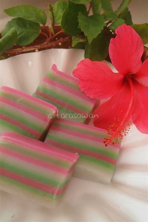Azie 12/29/2018 kuih muih minum petang. Kuih Lapis Tepung Sagu ~ Blog Kakwan