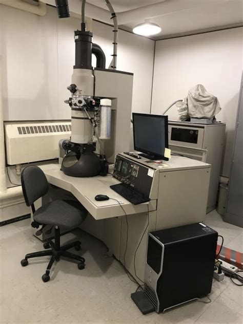 Electron Microscopy Laboratory Coordinated Operating Research
