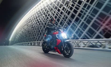 Ducati Diavel V Guide Total Motorcycle