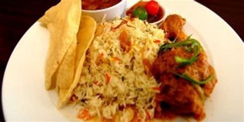 Berikut ini resep nasi briyani yang lezat tapi mudah. Resep Nasi Briyani Ayam Ala India - SukaMemasak.com