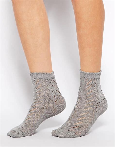 Asos Plain Pelerine Ankle Socks Grey Where To Buy And How To Wear