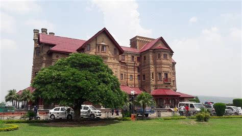 Amar Mahal Palace And Museum Jammu History Timings Entry