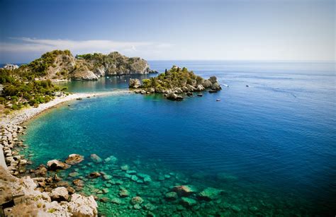 Isola Bella Taormina La Storia Come Raggiungere La Spiaggia E Cosa