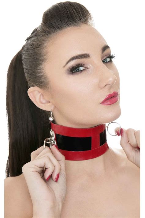 Posture Neck Latex Collar With Lace Up Back Details And O Ring Hooks