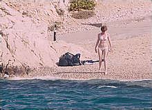 Louise Bourgoin Nude In Je Suis Un Soldat