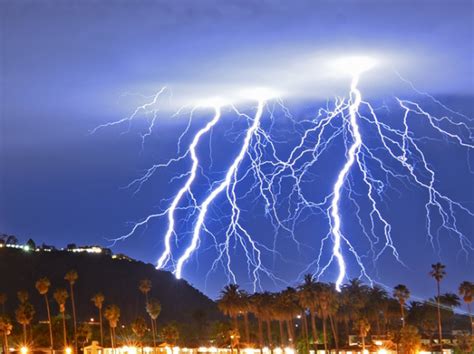 Lightning Strikes And Rain Hit The Central Coast Incredible Photos