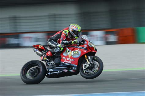 byrne crushes lap record takes 50th bsb pole position at assen roadracing world magazine