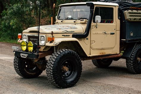 1984 Hj47 Toyota Landcruiser Ute 2h — Sunday Garage The Four Wheel